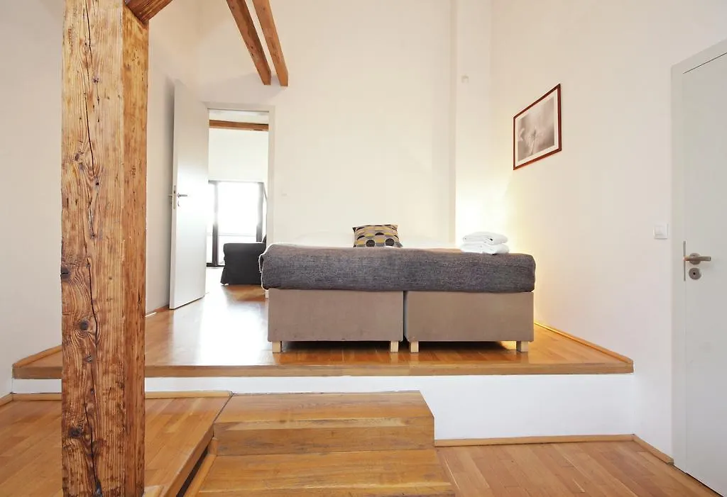Vltava Penthouse Apartment Prague